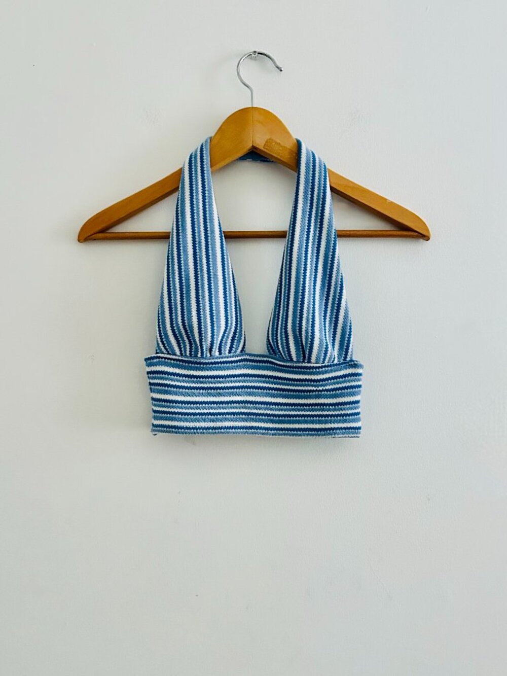 H&M Striped Halter Neck Cropped Tank Top in Blue, Size XXS